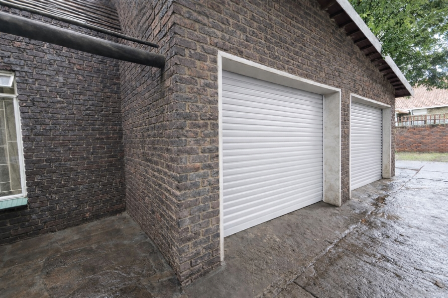 3 Bedroom Property for Sale in Protea Park North West